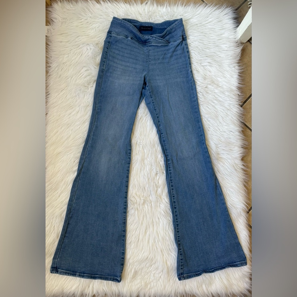 Aeropostale Women’s Flare Jeans